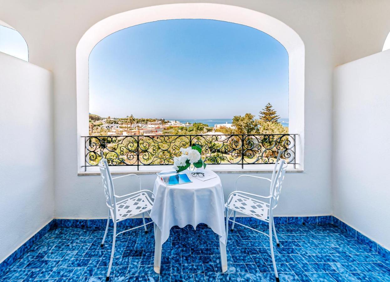 Hotel Zaro Лакко-Амено Экстерьер фото