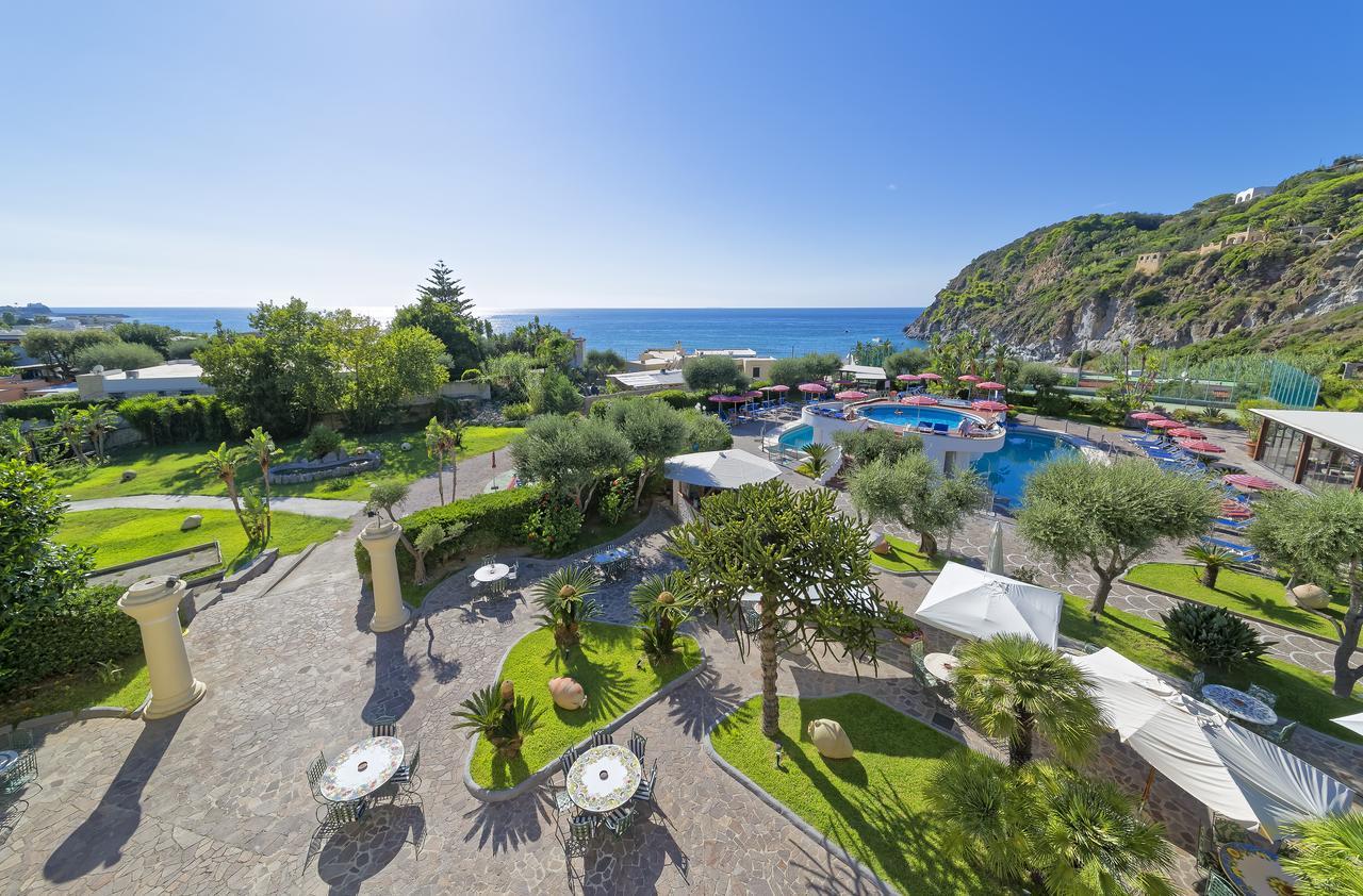 Hotel Zaro Лакко-Амено Экстерьер фото