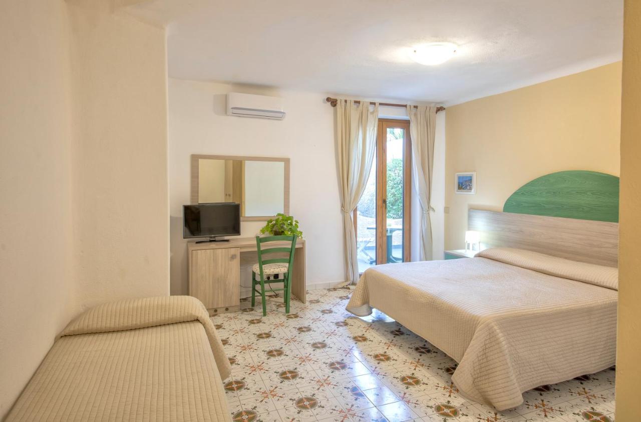 Hotel Zaro Лакко-Амено Экстерьер фото